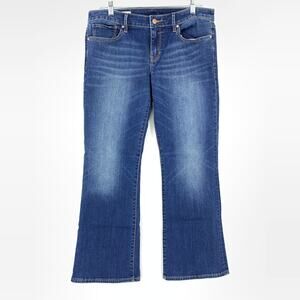 GAP Sexy Boot Jeans Womens Size 31P Medium Wash Denim Mid Rise